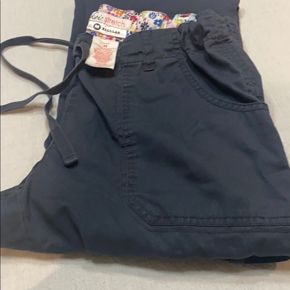 Koi Lindsay Stretch Scrub pants. Lot of 5 - Picture 4 of 6